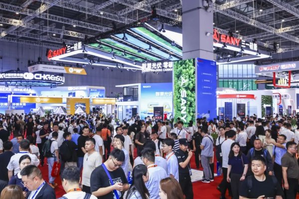 配资最良心10大平台 三一硅能闪耀2025 SNEC展，智能微网成焦点